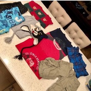 Lot of boys 6/7 boys clothes